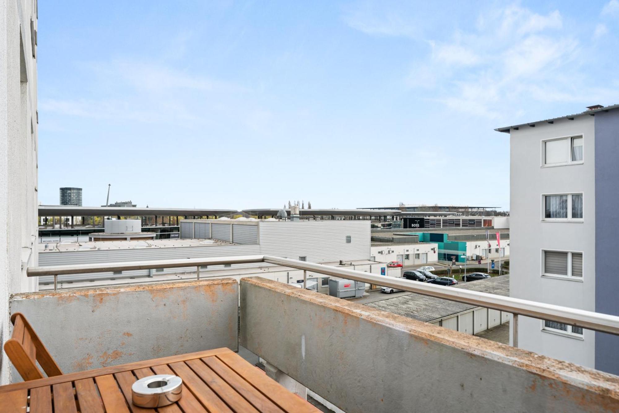 Free Living - City Design Apartments, Zentrum, Outlet, Balkon, Kueche Wolfsburg Exterior photo