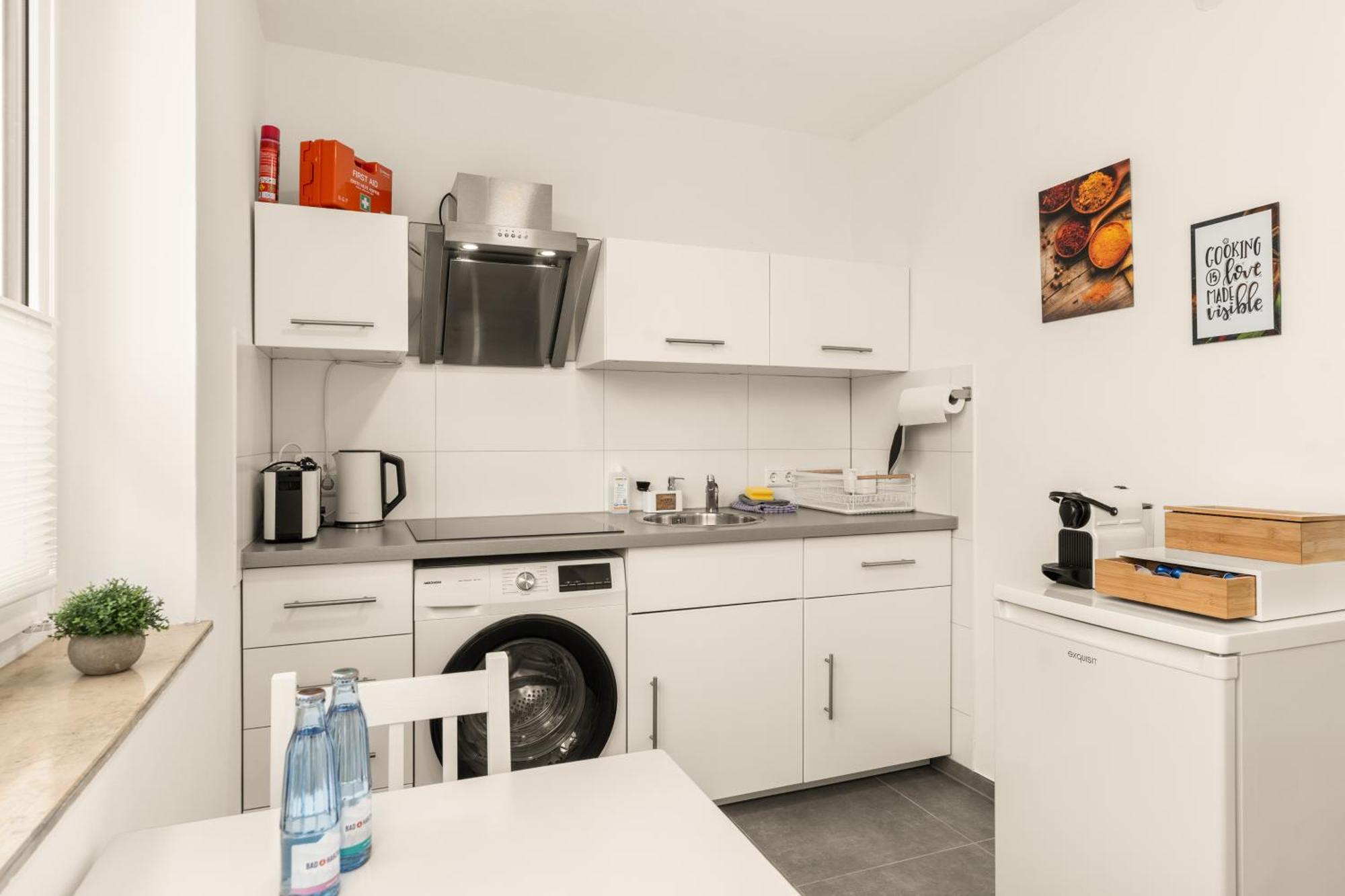 Free Living - City Design Apartments, Zentrum, Outlet, Balkon, Kueche Wolfsburg Exterior photo